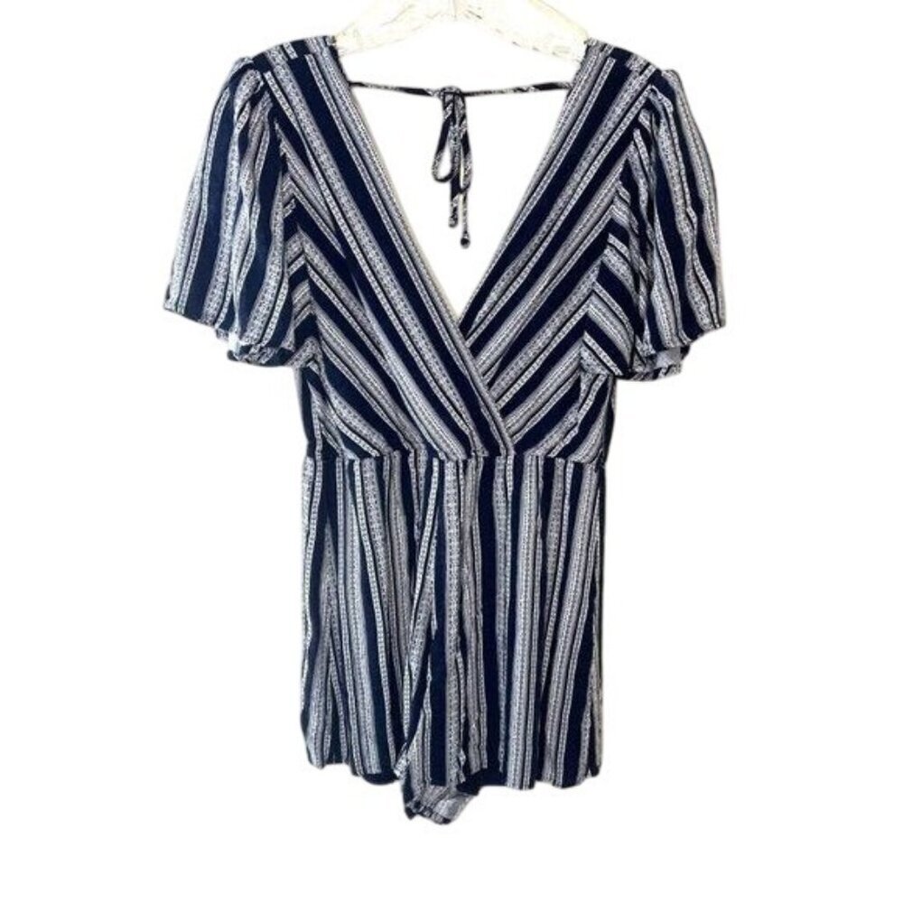 Trixxi Womens V-Neck Striped Romper With Tie Back & Short Sleeves Sz M